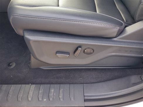 New 2025 Ford F150 Lariat w/ Equipment Group 501A Mid image 9