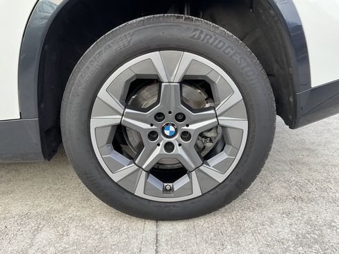 Used 2024 BMW X1 xDrive28i w/ Convenience Package AWD/4WD image 7