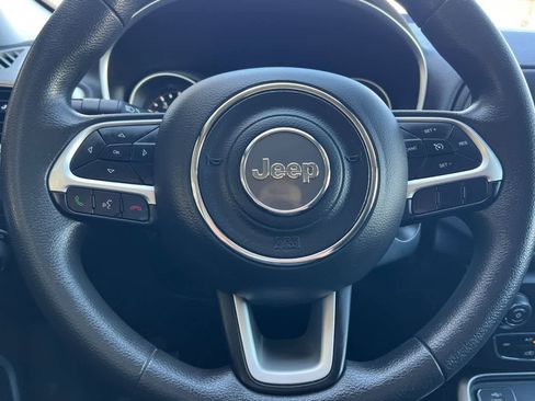 Used 2021 Jeep Compass Sport image 28