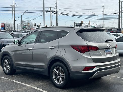 Used 2017 Hyundai Santa Fe Sport image 5