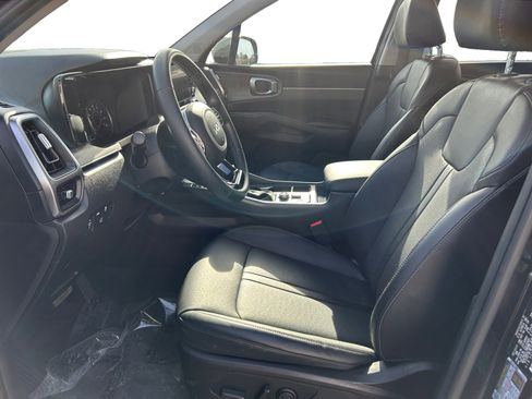 Used 2022 Kia Sorento X-Line EX image 2