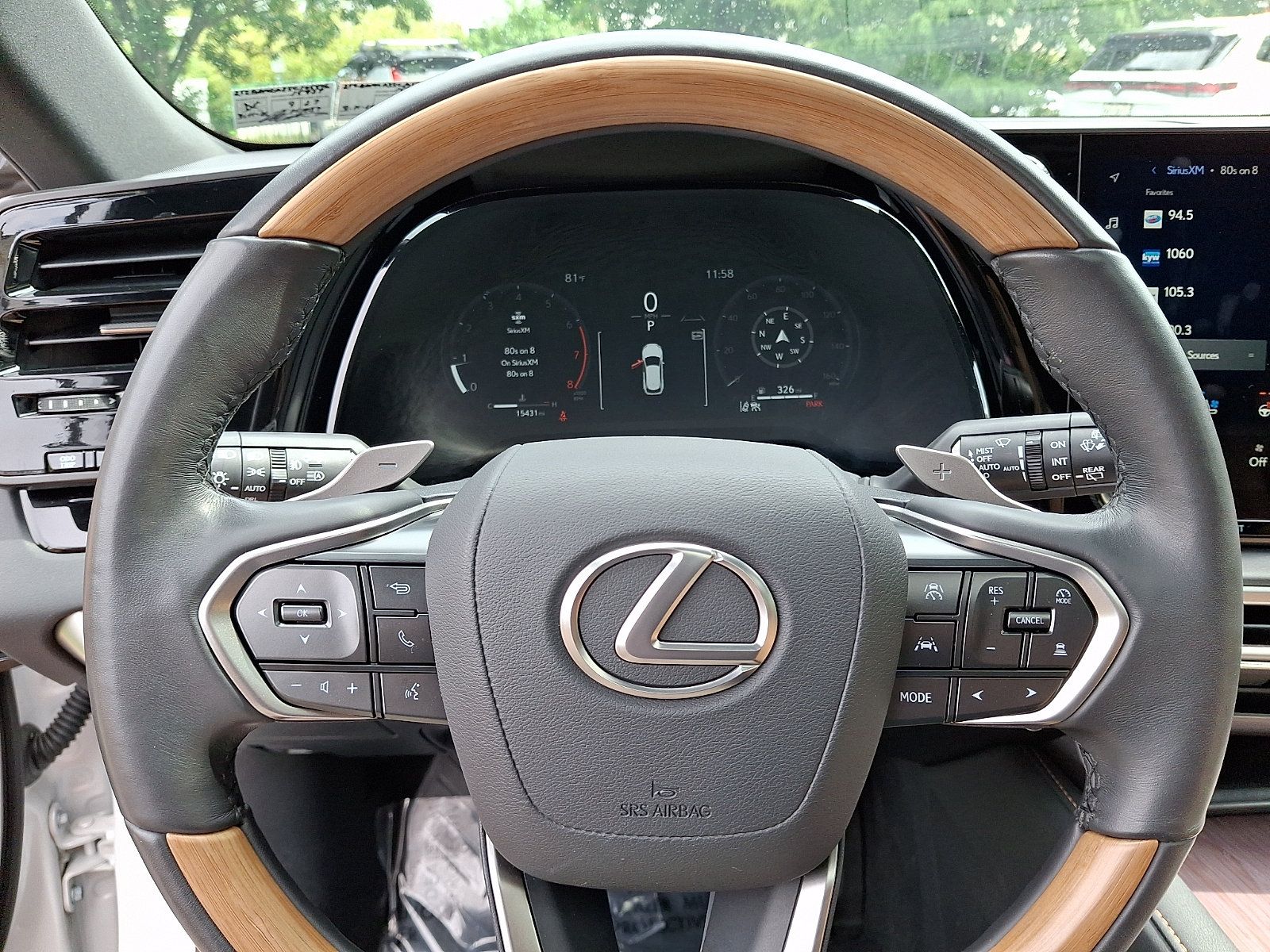 Certified 2025 Lexus RX 350 Premium w/ Accessory Package AWD/4WD image 19