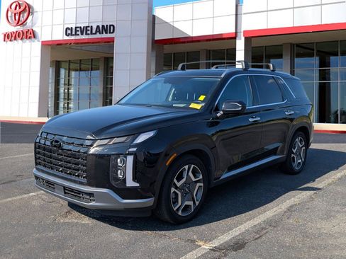 Used 2024 Hyundai Palisade Limited FWD image 4