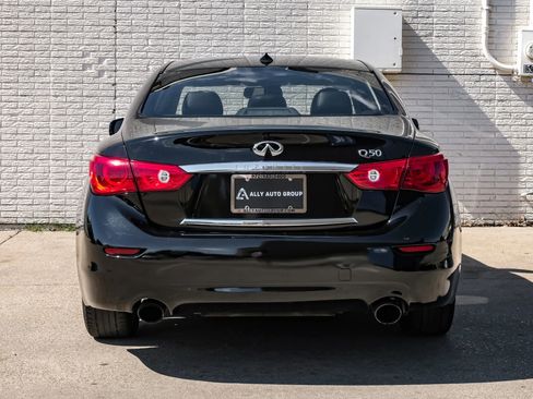 Used 2017 INFINITI Q50 3.0t Premium image 8