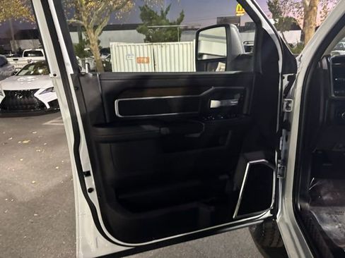 Used 2024 RAM 2500 Laramie image 12