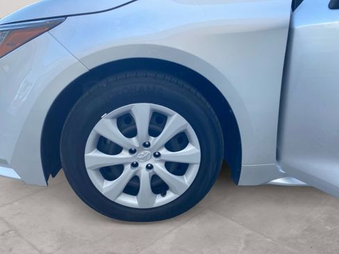Used 2024 Toyota Corolla LE image 14