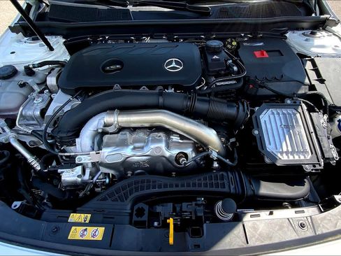 Certified 2025 Mercedes-Benz CLA 250 4MATIC image 20