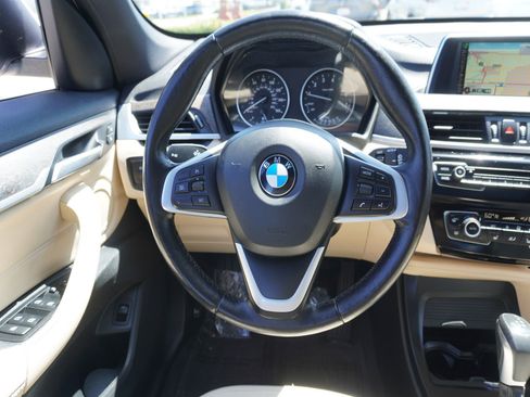 Used 2017 BMW X1 xDrive28i AWD/4WD image 16