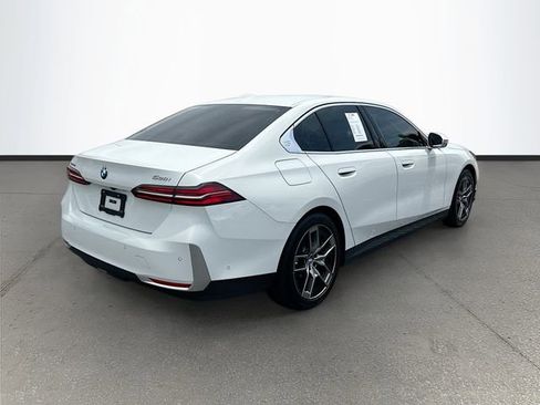 Used 2026 BMW 530i RWD image 27