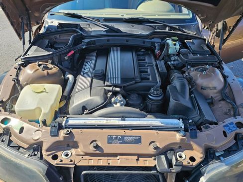 Used 2001 BMW Z3 2.5i image 24