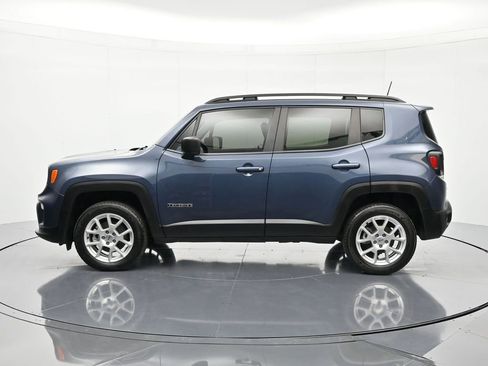 Used 2023 Jeep Renegade Latitude w/ Sun/Sound Group image 9