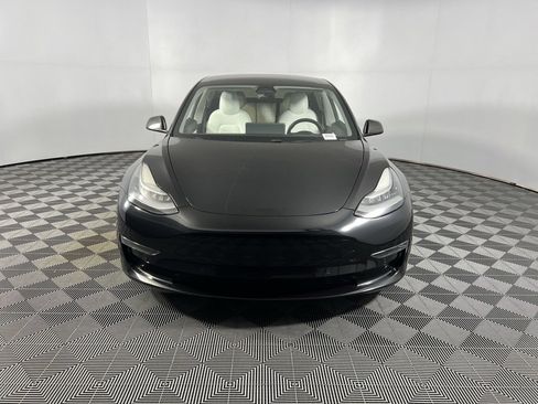 Used 2018 Tesla Model 3 Long Range image 9