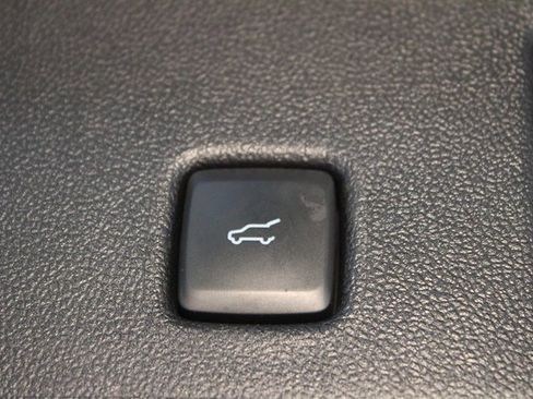 Used 2022 Ford Escape SE w/ Convenience Package image 14