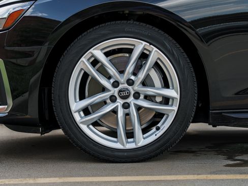 Used 2024 Audi A4 2.0T Premium AWD/4WD image 28