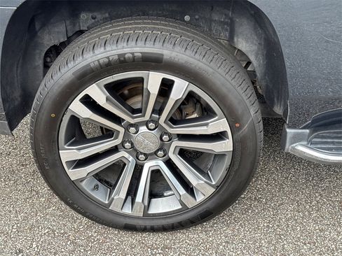 Used 2019 GMC Yukon Denali w/ Open Road Package image 17