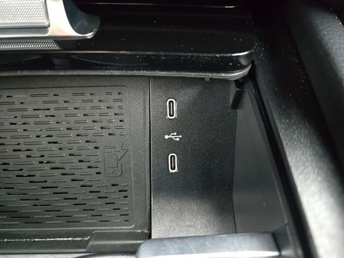 Used 2025 Mercedes-Benz GLE 350 4MATIC image 28
