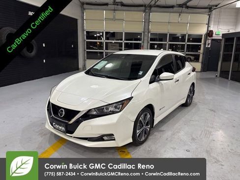 Used 2018 Nissan Leaf SV w/ SV Technology Package FWD image 1