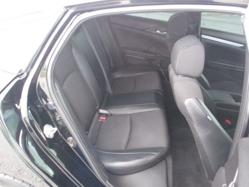 Used 2021 Honda Civic Sport image 13