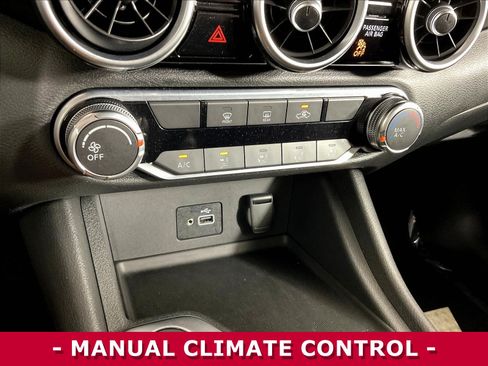 Certified 2020 Nissan Sentra S w/ Trunk Package FWD image 15