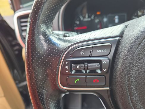 Used 2018 Kia Sportage SX image 17