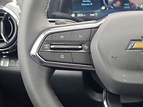 New 2026 Chevrolet Equinox LT w/ Convenience Package II image 16