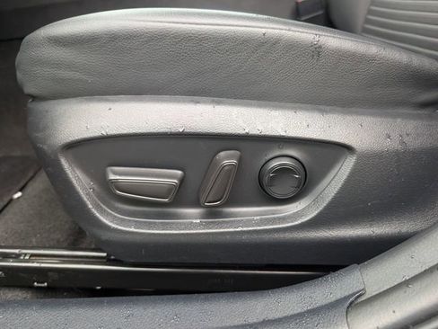 Used 2024 Toyota Camry SE FWD image 15