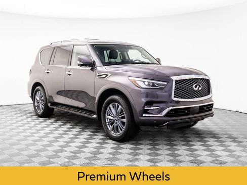 Certified 2022 INFINITI QX80 Luxe w/ Cargo Package image 8