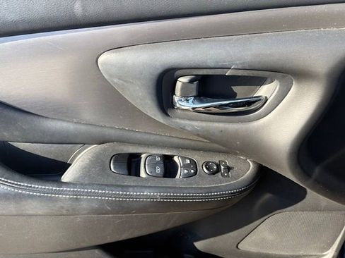 Used 2020 Nissan Murano S w/ Technology Package image 7