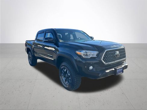 Used 2019 Toyota Tacoma TRD Off-Road image 5