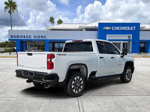 New 2026 Chevrolet Silverado 2500 Custom w/ Custom Value Package AWD/4WD image 4