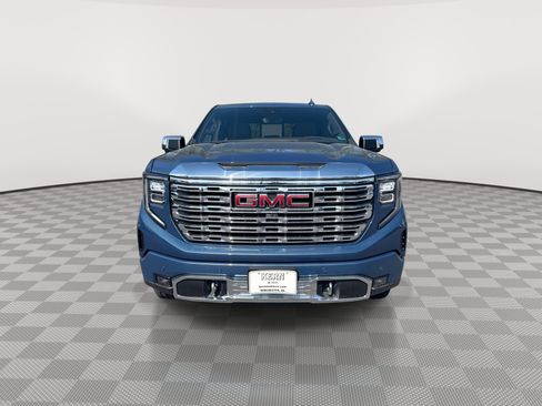 New 2026 GMC Sierra 1500 Denali w/ Denali Reserve Package image 3