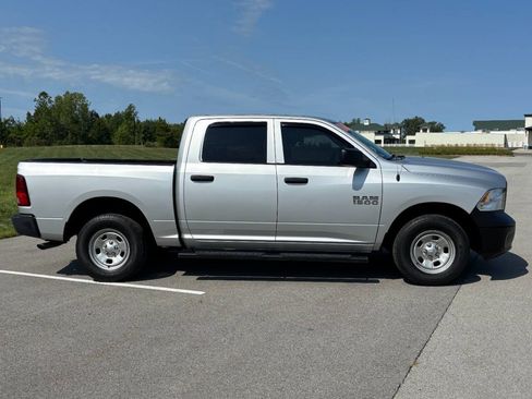 Used 2016 RAM 1500 Tradesman w/ Popular Equipment Group AWD/4WD image 4