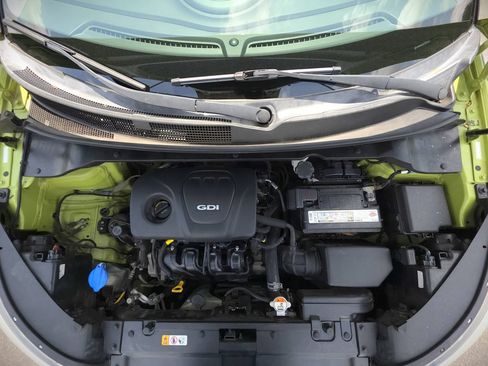 Used 2017 Kia Soul FWD image 24