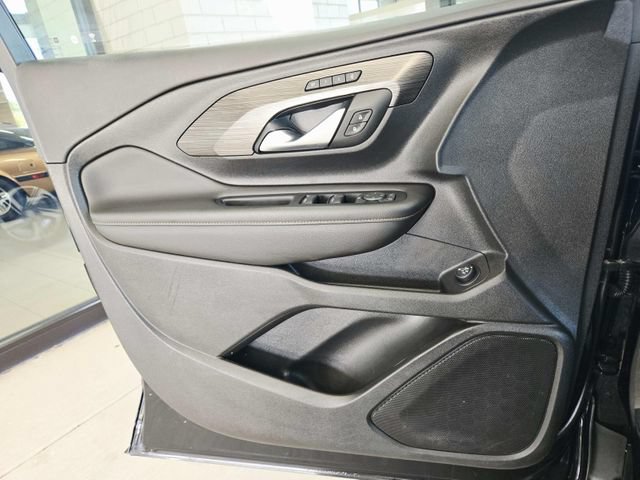 Used 2020 GMC Terrain SLT w/ Preferred Package AWD/4WD image 29