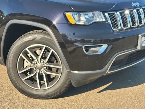 Used 2021 Jeep Grand Cherokee Limited image 9