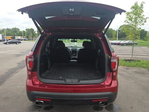 Used 2016 Ford Explorer Sport w/ Equipment Group 401A AWD/4WD image 10