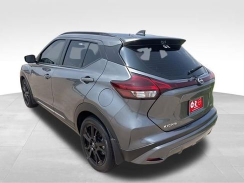 Used 2024 Nissan Kicks SR w/ SR Premium Package FWD image 4