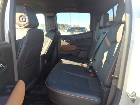 New 2026 GMC Canyon AT4 w/ Nightfall Edition image 21