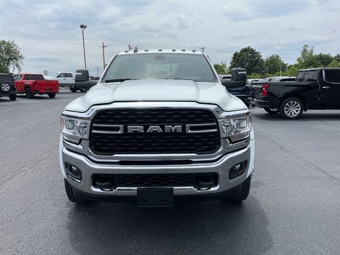 New 2024 RAM 4500 SLT w/ Quick Order Package 2YG SLT image 3