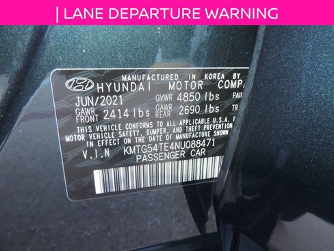Used 2022 Genesis G70 3.3T RWD image 17