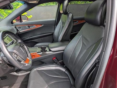 Used 2019 Lincoln Nautilus Reserve w/ Cargo Utility Package AWD/4WD image 29