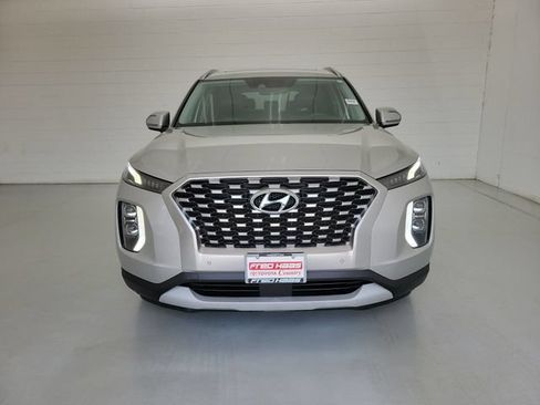 Used 2022 Hyundai Palisade SEL w/ 8P Bench Seat Package FWD image 3