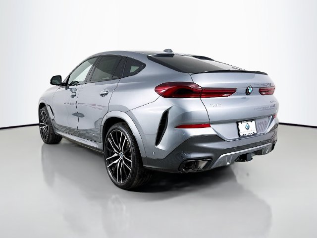 Used 2026 BMW X6 xDrive40i w/ Climate Comfort Package AWD/4WD image 5