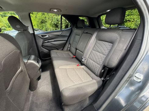 Used 2020 Chevrolet Equinox LT image 32