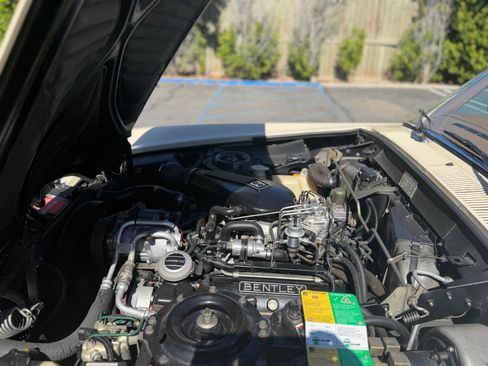 Used 1990 Bentley Continental RWD image 38