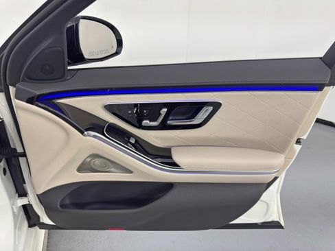 Used 2023 Mercedes-Benz S 580 4MATIC Sedan image 53