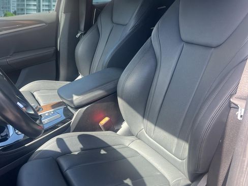 Used 2019 BMW X4 xDrive30i w/ Driving Assistance Package image 14