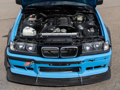 Used 1994 BMW 325i Sedan image 91