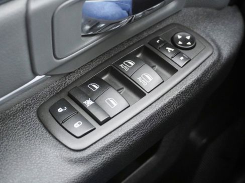 Used 2022 RAM 1500 Classic SLT w/ Electronics Convenience Group image 23