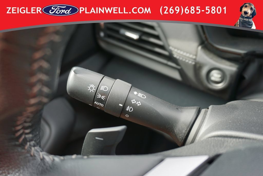 Used 2023 Subaru Outback Premium AWD/4WD image 24